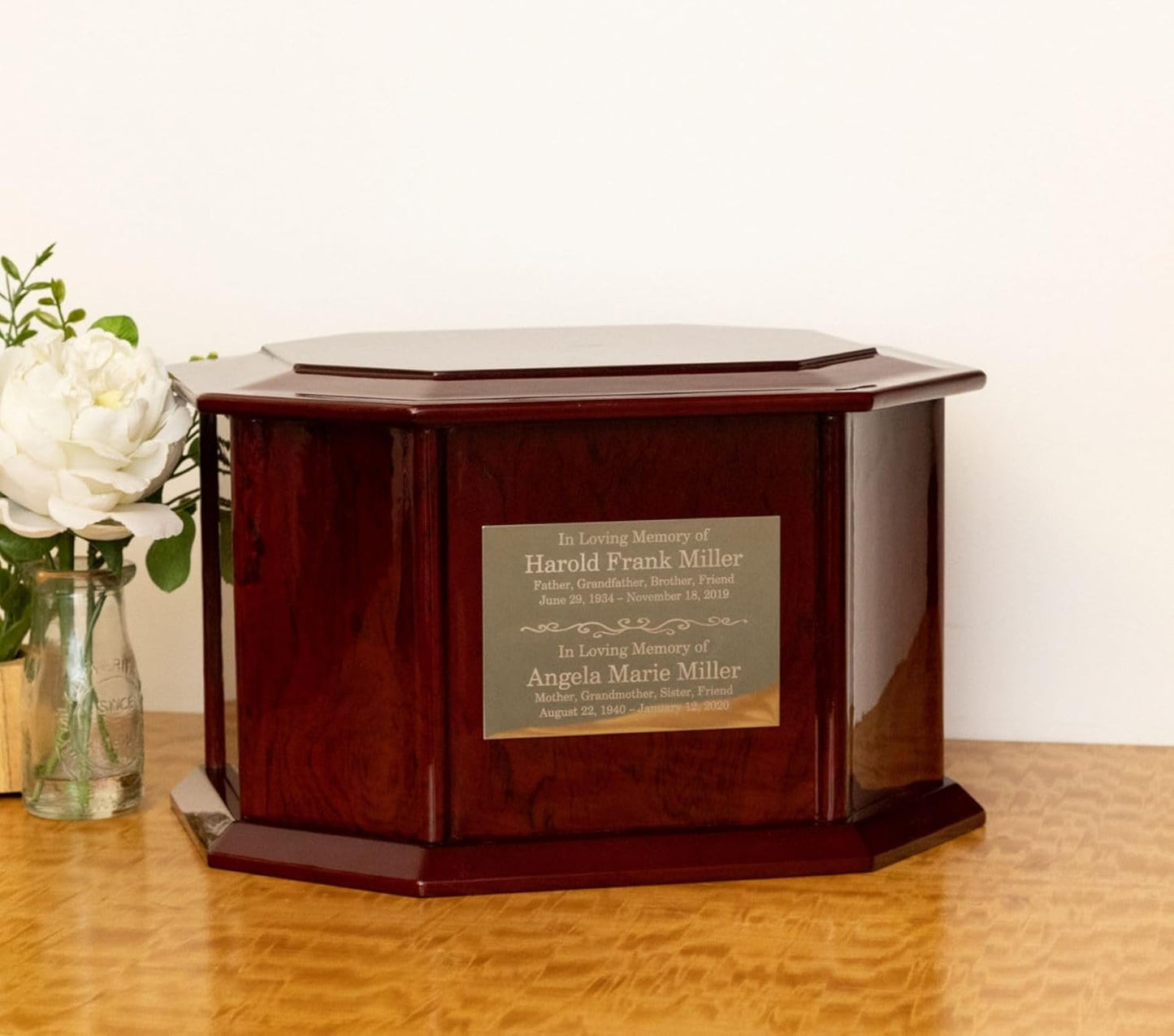 Bey-Berk Deering Moments Personalized Companion Cremation Urn for Human Ashes, Lacquered Double Urn for Human Ashes, Extra Large Holds up to 500lb pre Cremation Weight